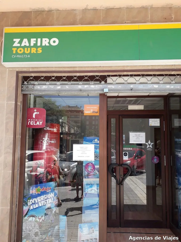 Zafiro Tours