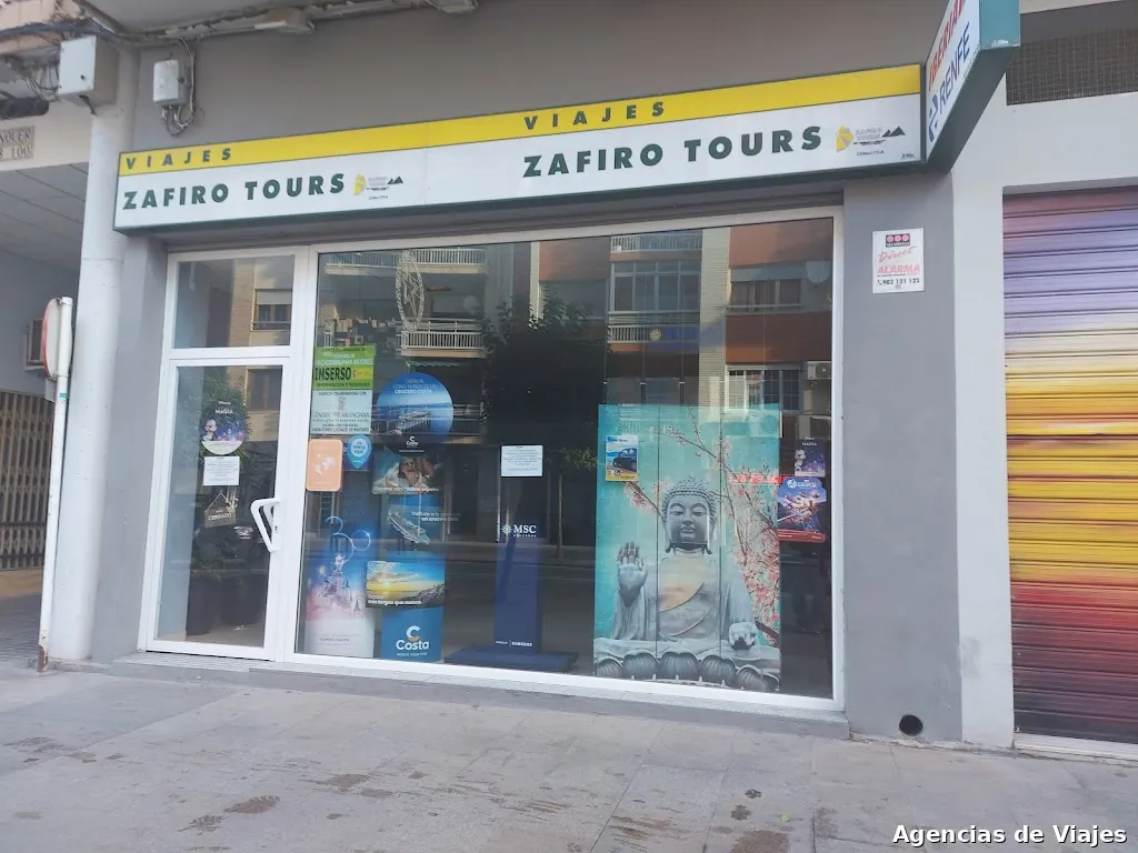 Zafiro Tours