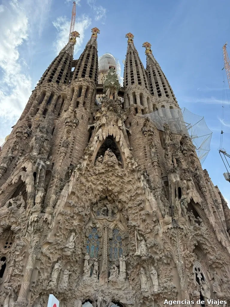 Barcelona po polsku – WycieczkiBarcelona.pl