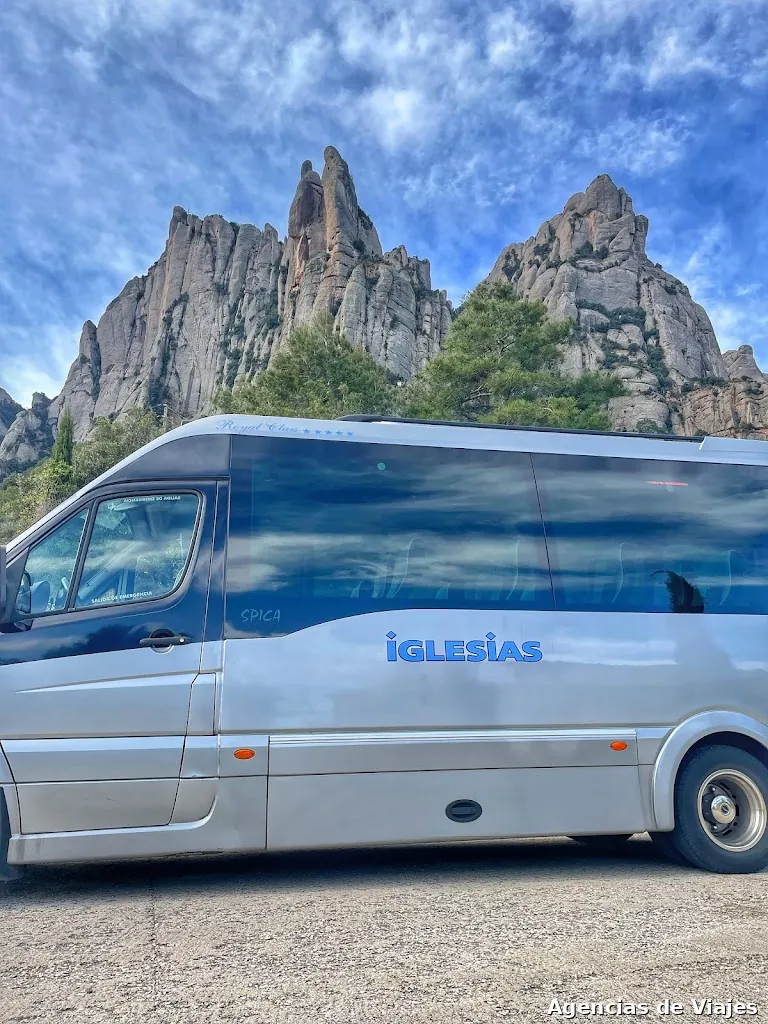 Iglesias Bus