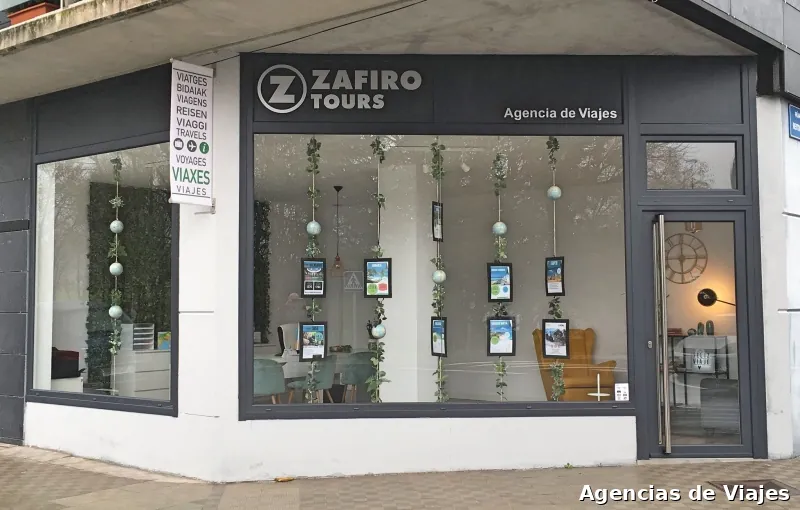 Zafiro Tours