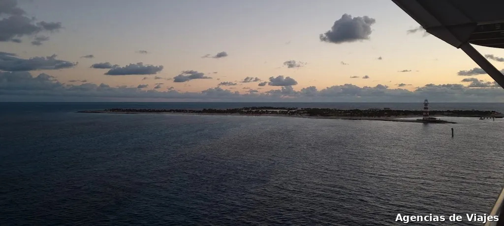 ESCONDITES DEL MUNDO VIAJES