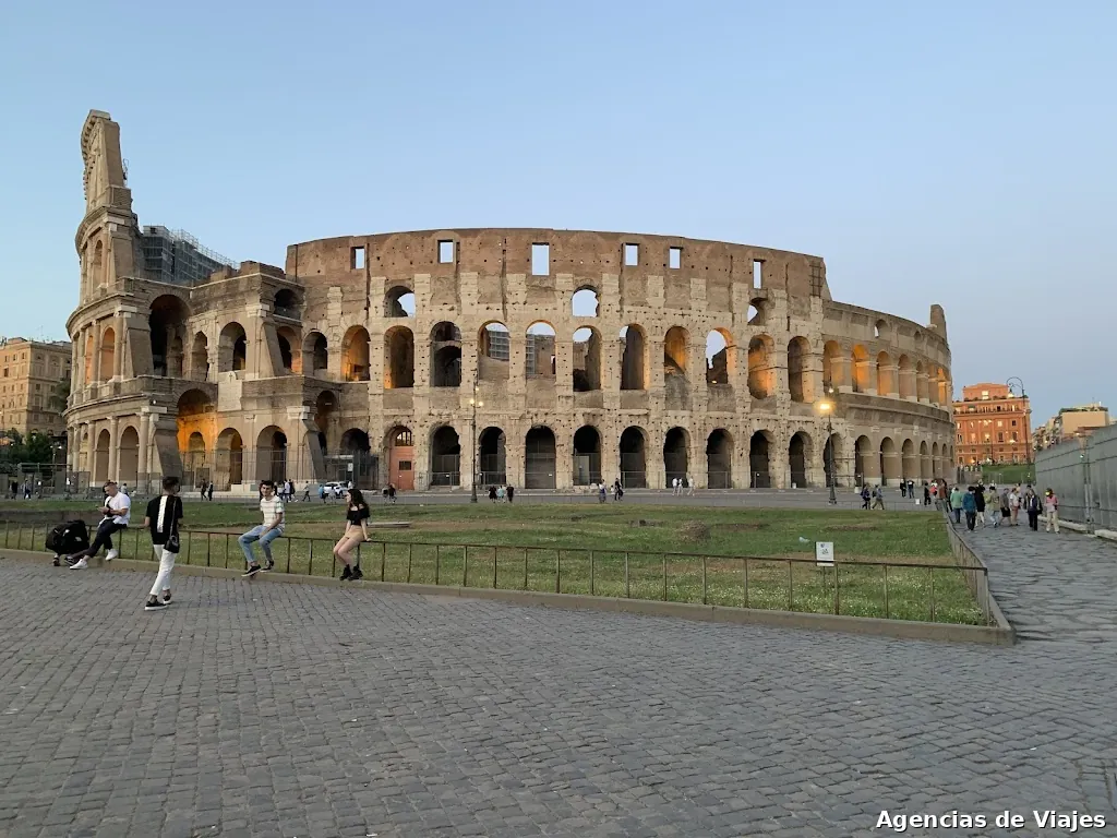 LoveBird Travel Online