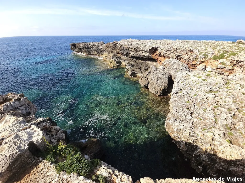 Nura Travel SL (Menorcaticket)